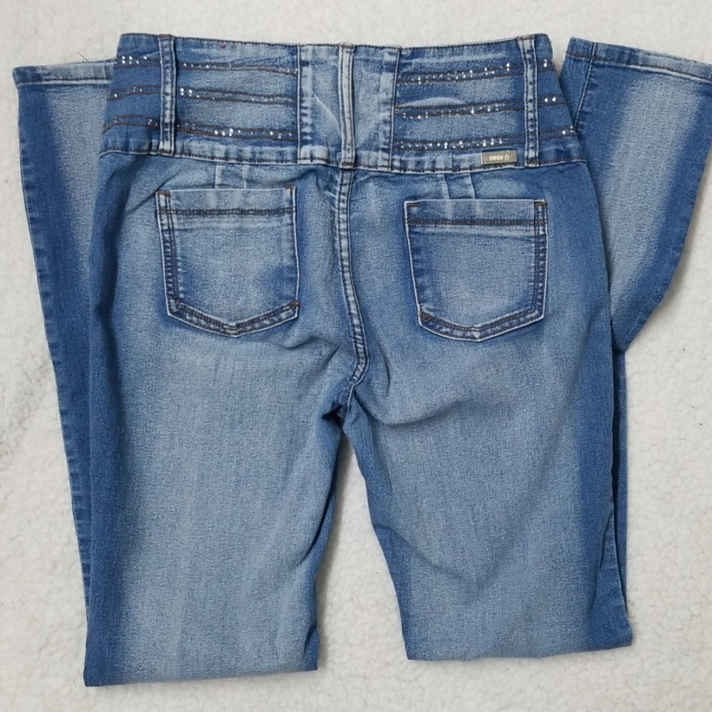 Jeans - Picture 3 of 5